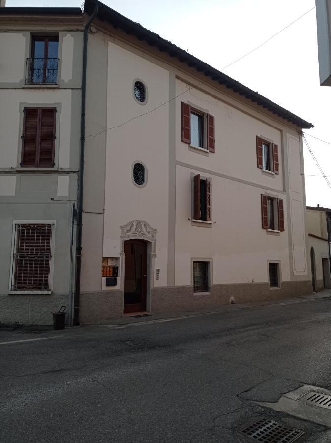 Appartamento House Piazza Vittoria Medole Esterno foto